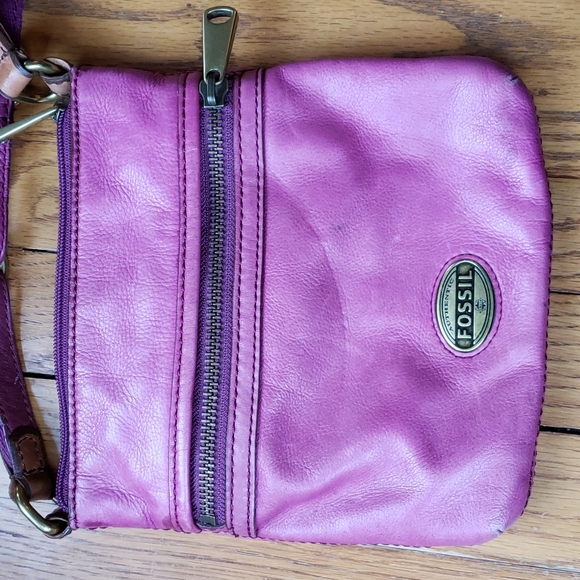 Fossil Bags Fossil Fushia Leather Crossbody Bag Poshmark